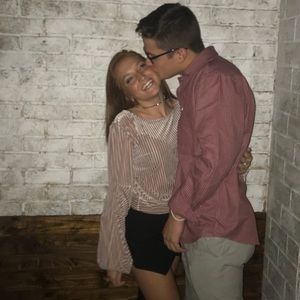 Meet your Posher, Abigail